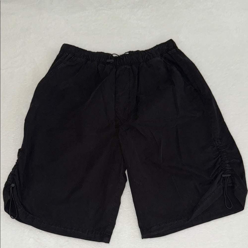 ZARA black baggy cargo long shorts with rouge detailing size S